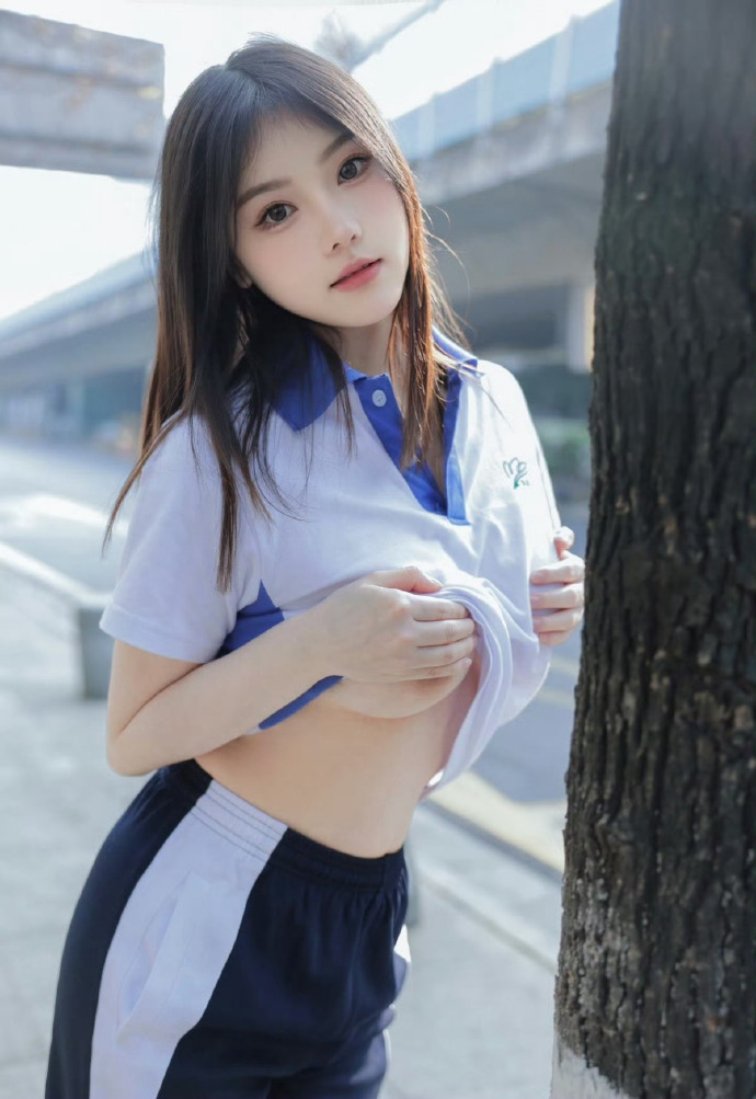墨雨云间 封面